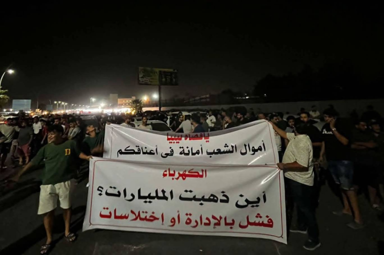غضب شعبي يطارد حكومة الدبيبة في طرابلس ومخاوف من انزلاق الحراك للفوضى