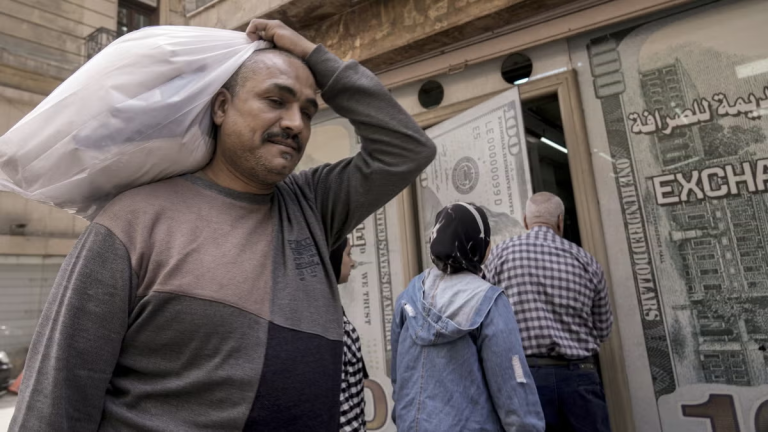 تقرير حقوقي بريطاني يكشف تضييق الخناق على الحريات العامة في المحروسة