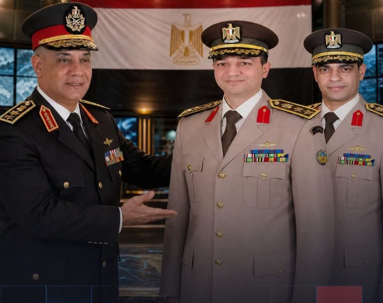مصر..وزير الدفاع يُغيّر المتحدث العسكري باسم الجيش