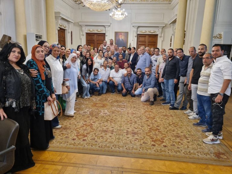 اللجنة النقابية للعاملين بجريدة الوفد تدين الإساءة والتشهير بقيادات الحزب والصحفيين