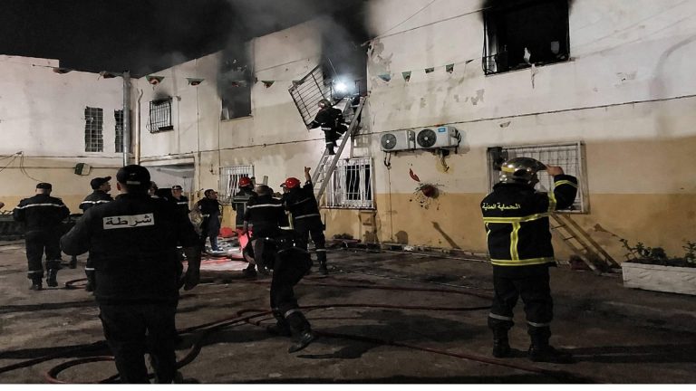 التحقيقات تكشف سبب حريق دار الأيتام في الجزائر بعد مصرع 11 طفلًا