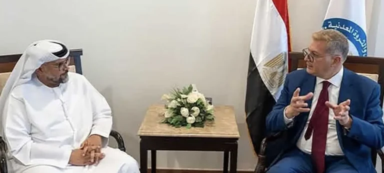 مصر والإمارات تبحثان توسيع الشراكة في البترول وحفر الآبار