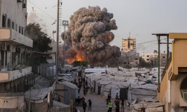 لوموند فرنسا والمملكة المتحدة يجب أن تتحركا معًا لفرض احترام القانون الدولي في فلسطين»: نداء سفراء فرنسيين وبريطانيين سابقين