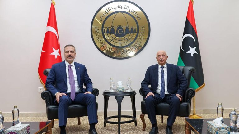 فيدان يختتم جولة ليبية موسعة لبحث المبادرة الأميركية وتوحيد مواقف القوى السياسية