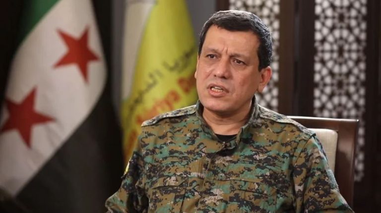 قائد قسد يعلن إنجاز دمج المؤسسات الكردية في إطار الدولة السورية