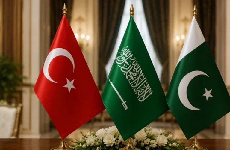 تركيا وباكستان والسعودية تتفق على خطوات لتعزيز فعالية الردع والدفاع