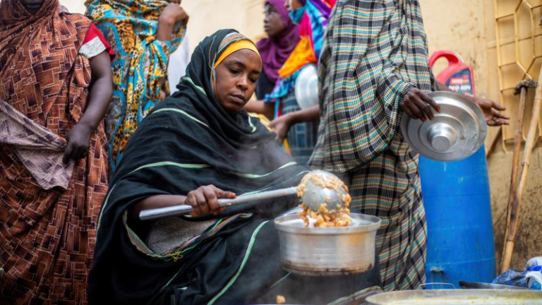 شبح الجوع يطارد ملايين السودانيين نحو كارثة غذائية كبرى قريبا