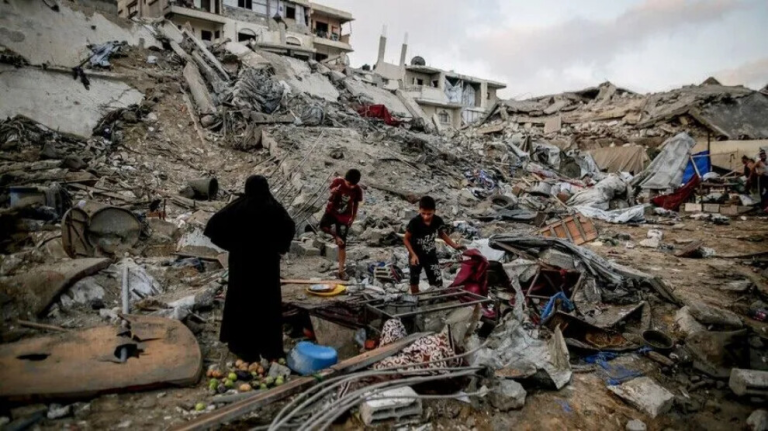تداعيات انتهاكات وقف إطلاق النار الإنساني في القطاع الفلسطيني