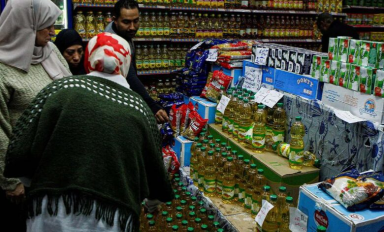 فاتورة بـ 23 مليار دولار تحرق الجنيه.. هل تدفع مائدة المصريين ثمن النفط