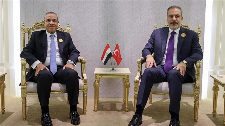 وزير الخارجية التركي يزور مصر غدا لبحث ملفات المنطقة وتعزيز التعاون الثنائي