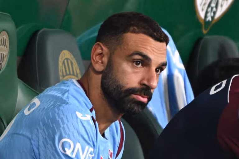 خروج صاعق يضع محمد صلاح أمام مفترق طرق قاسي