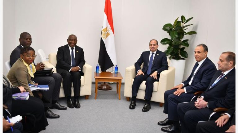 الرئيس السيسي يلتقي نظيره الجنوب إفريقي على هامش القمة الـ18 لتجمع بريكس