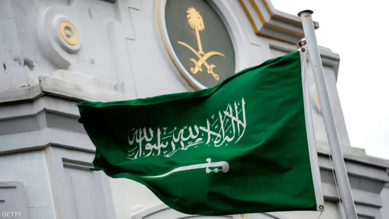 إدانات عربية واسعة للهجمات الحوثية على السعودية ودعوات لتحرك دولي لوقف التصعيد