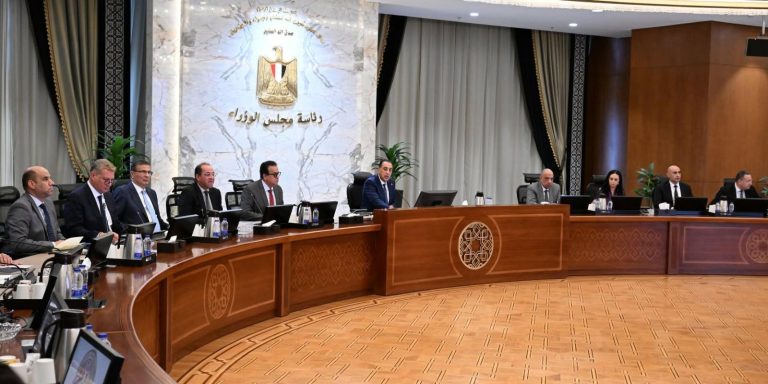 مصطفى مدبولي: الحكومة تواصل العمل للانتهاء من إعداد البرنامج الوطني للتحول الاقتصادي