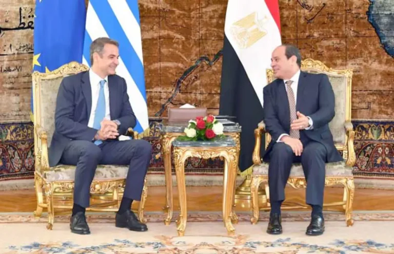السيسي وميتسوتاكيس يبحثان تعزيز الشراكة الاستراتيجية بين مصر واليونان وتطورات غزة