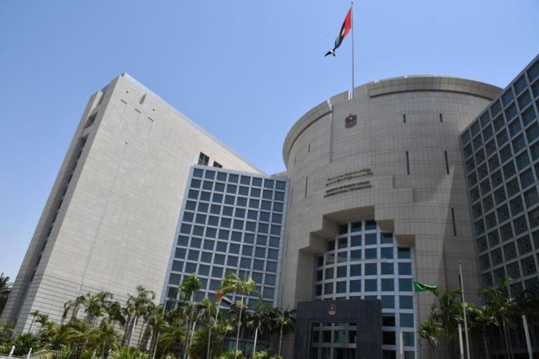 الإمارات تعلّق على قرار الجزائر قطع العلاقات: نتطلع إلى أن يكون مؤقتاً