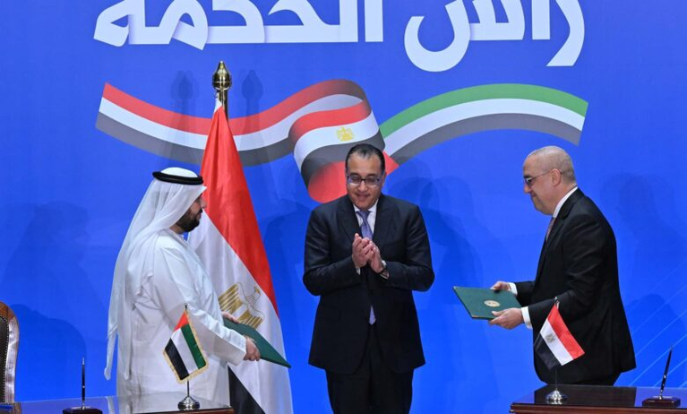 35 مليار جنيه قرض لتمويل رأس الحكمة: المستثمر الإماراتي يطلق أشغال البنية التحتية
