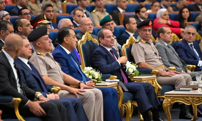 بين لغة الأرقام وأنين الجيوب: هل تصدق مؤتمرات الحكومة صدى الشارع؟