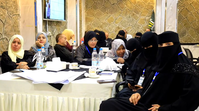 خارج أسوار الصراع: نساء اليمن يدرن بوصلة القرار في 4 مدن