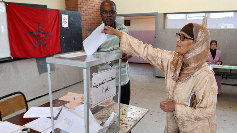 سقوط اخلاقيات المنافسة.. حرب التشهير الرقمي تلاحق مرشحات الانتخابات المغربية