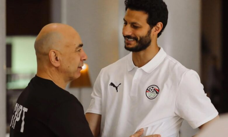 اتحاد الكرة ونجوم الرياضة ينتصرون للشناوي بعد إهانة حسام حسن