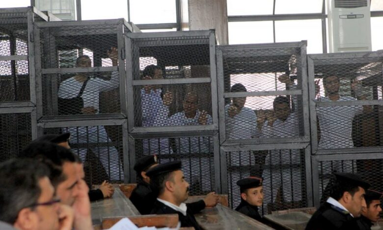 ثورة زنزانة: “أكتوبر البداية”.. إضراب جماعي بالسجون ضد استمرار الحبس والانتهاكات