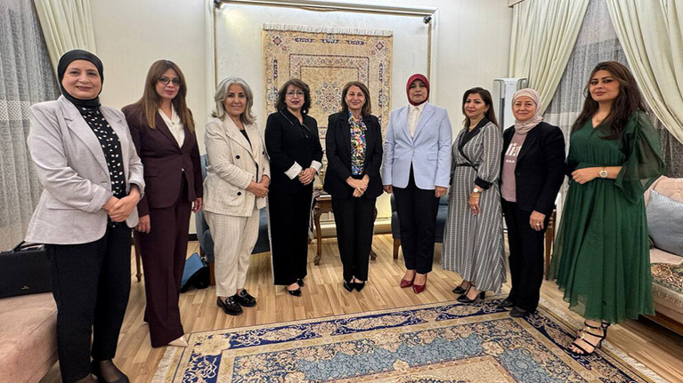طاولة مستديرة لتمكين المرأة العراقية ومواجهة العنف بحضور حكومي