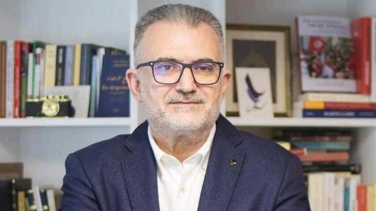 سلام الكواكبي يكتب: بين بورديو وقطار الضواحي