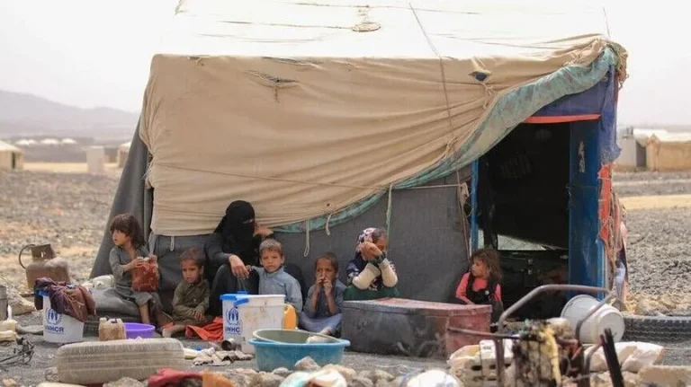 الأمم المتحدة: نحو 3 آلاف يمني يصلون إلى جيبوتي بحرًا هربًا من تصاعد القتال