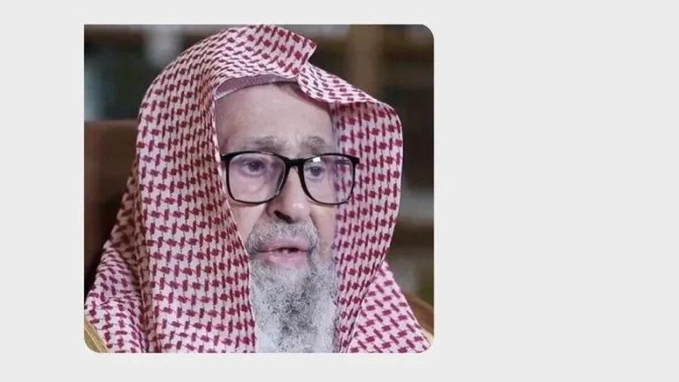 مفتي السعودية يدعو قوات التحالف إلى توحيد الصفوف في مواجهة الحوثيين