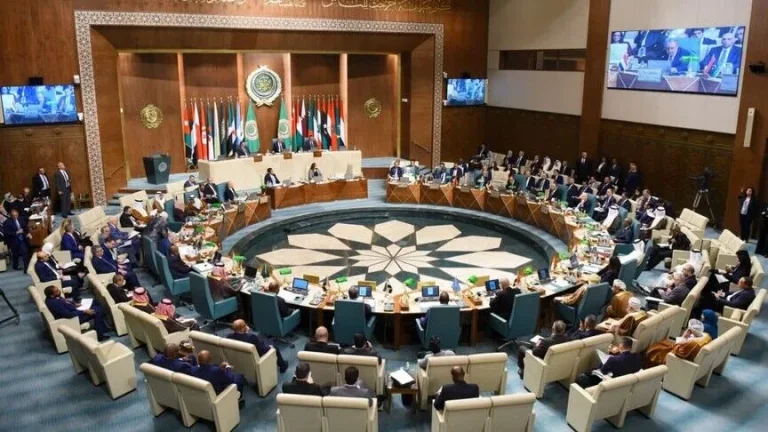 الوزاري العربي بالقاهرة يرفض التصعيد الإيراني والعدوان الإسرائيلي ويدعو للتهدئة
