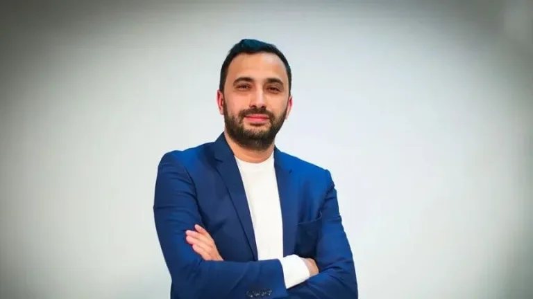 القضاء التونسي يأمر بتوقيف الصحفي محمد اليوسفي بتهم الإثراء غير المشروع وغسل الأموال