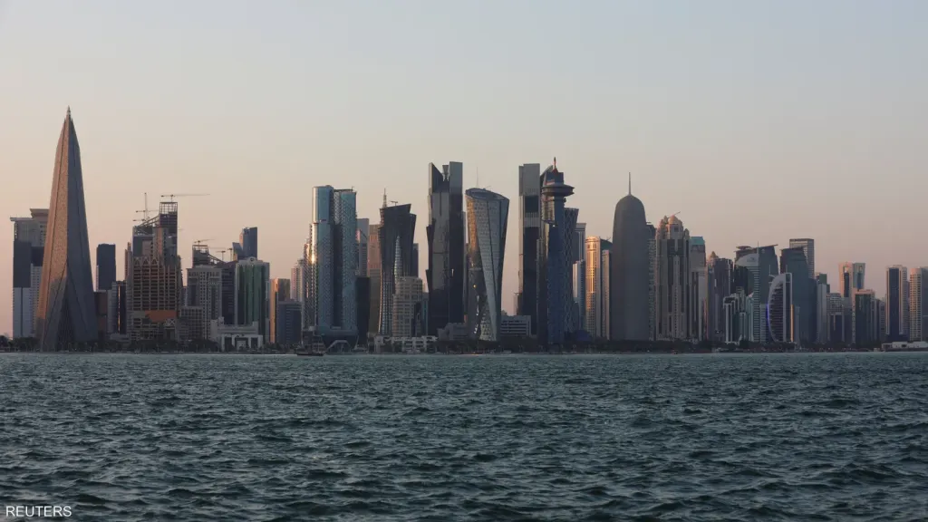 مفاوضون إيرانيون يرافقون الوفد القطري إلى الدوحة لاستكمال محادثات اتفاق محتمل مع واشنطن