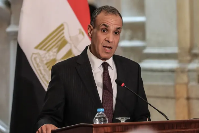 وزير الخارجية المصري: نرفض الحلول العسكرية في ليبيا والسودان وإيران