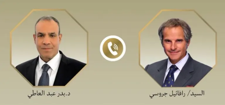 بدر عبد العاطي يبحث مع مدير وكالة الطاقة الذرية التطورات الإقليمية