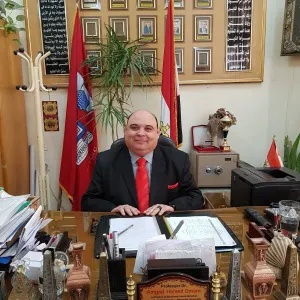الدكتور أمجد حامد عمارة