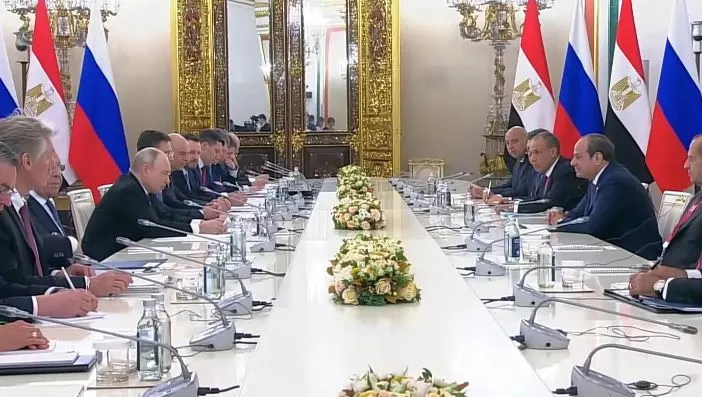 السيسي: نحرص على توطيد الشراكة الاستراتيجية مع روسيا
