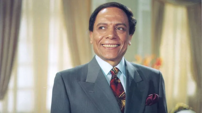 عادل إمام يعود إلى الواجهة من خلال فيلم يوثق مسيرته الفنية