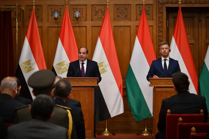 السيسي من المجر: لا سلام في الشرق الأوسط دون حل عادل للقضية الفلسطينية
