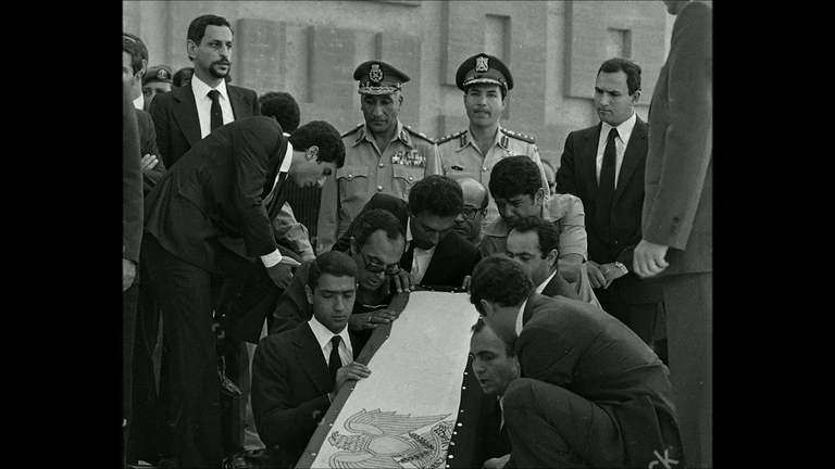 زي النهاردة 10 أكتوبر 1981 العالم يودع الرئيس أنور السادات في جنازة عالمية