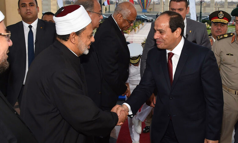 الأزهر سفير مصر الأعظم.. فهل يعلم السيسي قيمة هذا الكنز؟