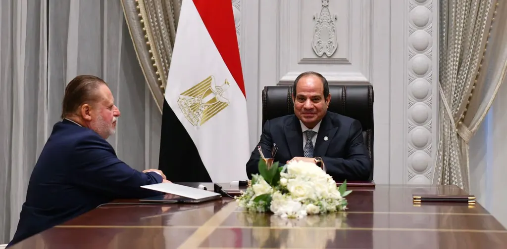محافظ البنك المركزي يطمئن المواطنين: لا تخافوا من تحركات الدولار