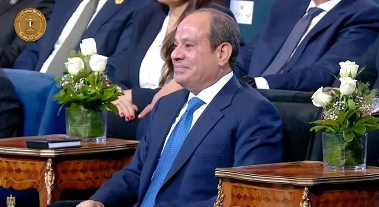 السيسي: مصر نجت بأعجوبة من مصير الدول الفاشلة خلال سنوات الاضطراب