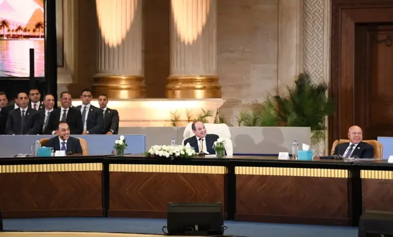 السيسي يعلن “منتدى مصر” سنويا.. فهل يتحقق الحوار الموعود؟