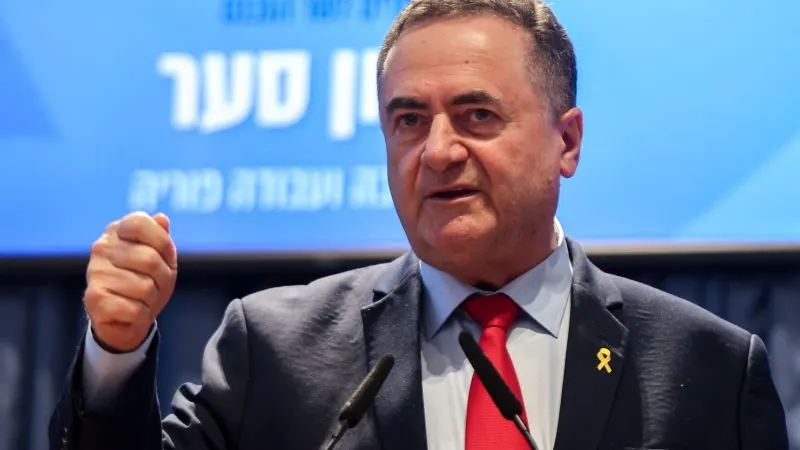 وزير جيش الاحتلال: تهجير نحو ألفي فلسطيني من منازلهم بالخليل حتى الآن