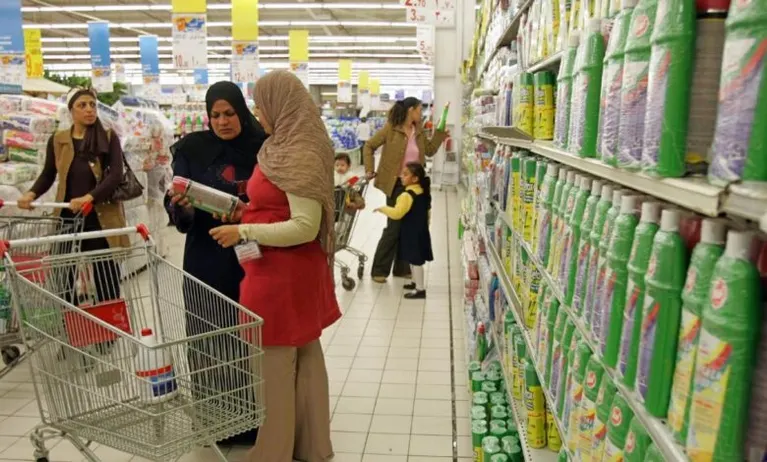 بين مطرقة التضخم وسندان الأسواق.. هل يرفع البنك المركزي سعر الفائدة؟