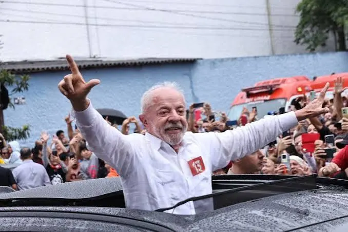 أحمد السيد النجار: الشعب البرازيلي هزم بولسنارو وترامب وانتصر للولا دا سيلفا