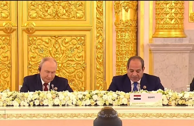 السيسي أمام قمة “روسيا ـ إفريقيا”: نرفض محاولات عسكرة البحر الأحمر من دول غير مشاطئة